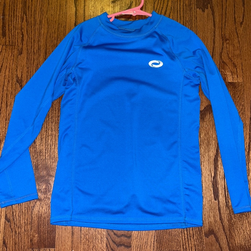 Youth long sleeve athletic T-shirt